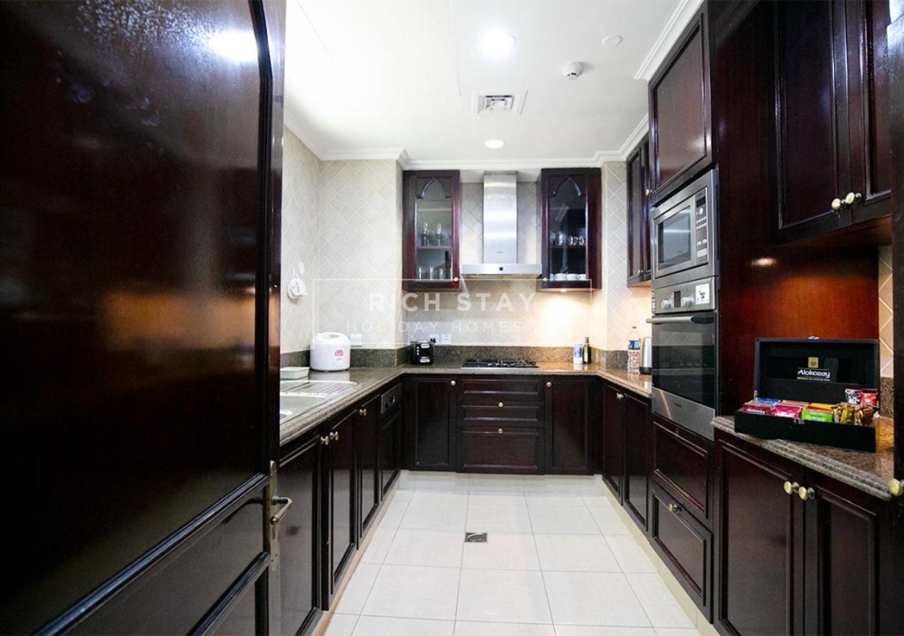 Incredible 2Br Apartment, Downtown With Burj & Dubai Mall View By Rich Stay Exterior foto